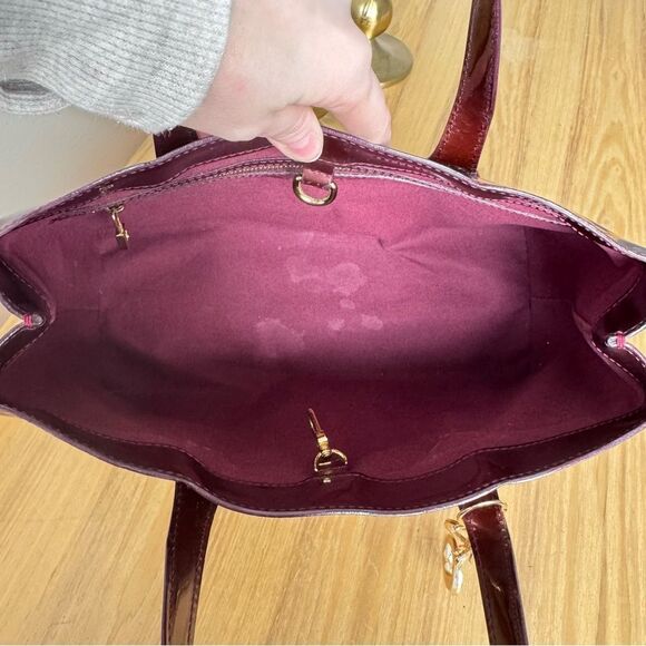 ✅AUTHENTIC✅ LOUIS VUITTON WILSHIRE PM BORDEAUX VERNIS - Picture 10 of 15